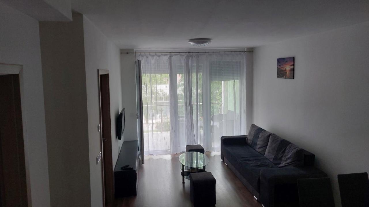 Lido Riviera Apartman Balatonlelle Exterior foto